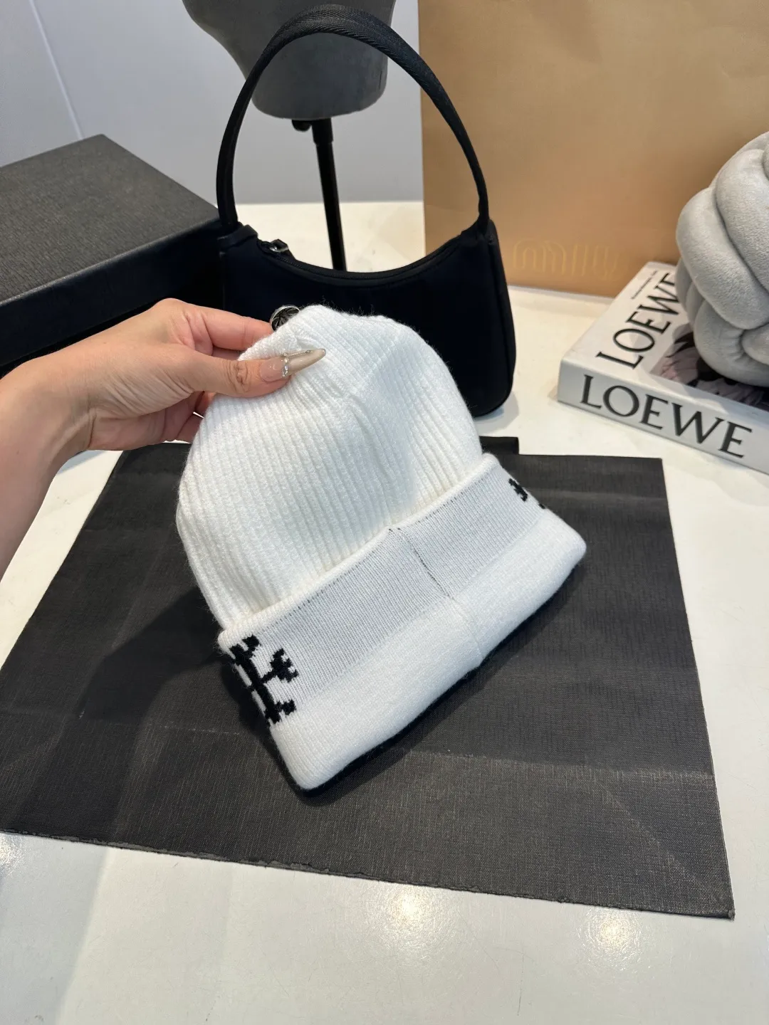 P46 Kroxin's 2025 autumn and winter new style iron-label woolen hat, super popular💖top-notch texture, great for going out on the street!